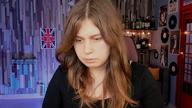 FioraMarmoris online show from November 2025 01:03:01 PM