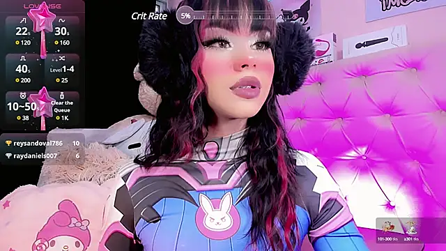 Cute Roxxy online show from December 2024 12:49:02 PM