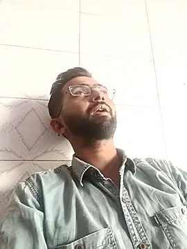 Snapshot of sagarghai07 chatting on October 2025 09:28:01 AM sagarghai07 online show from October 2025 09:28:01 AM