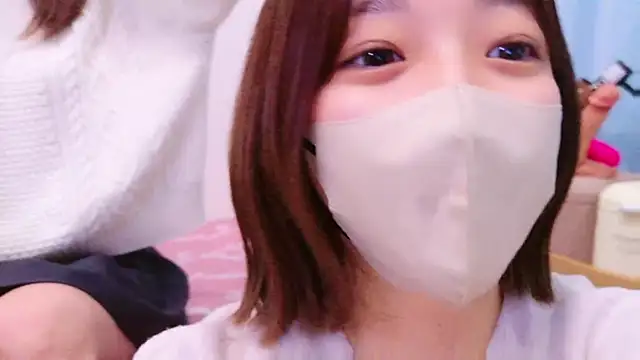 Snapshot of HaruruHappy chatting on December 2024 10:47:01 AM HaruruHappy online show from December 2024 10:47:01 AM