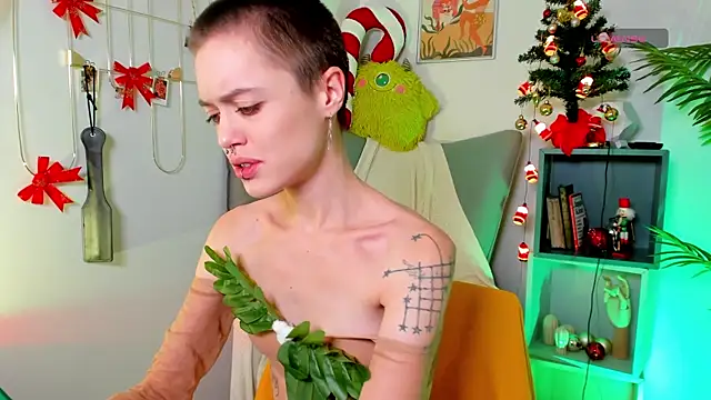 PamelaYong online show from December 2024 01:43:02 PM