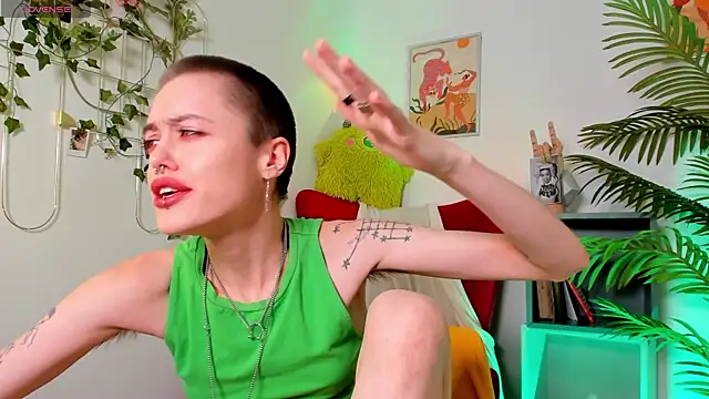 PamelaYong online show from March 2025 01:38:02 PM