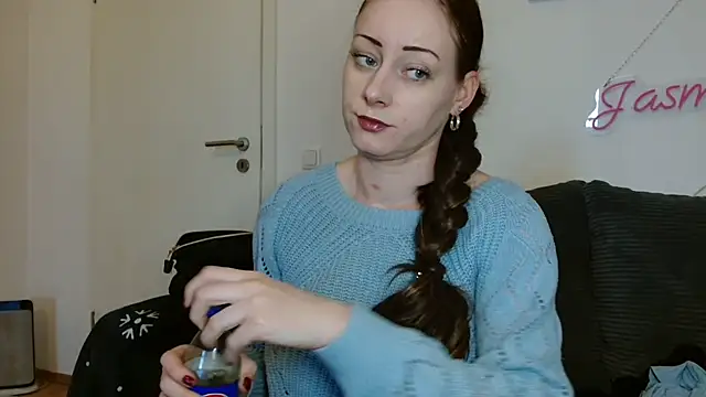 Jasmin-White online show from March 2026 02:02:02 PM