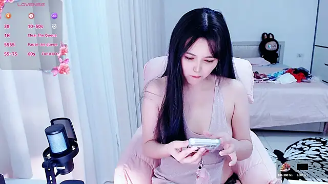 Snapshot of miyababytw chatting on June 2026 05:13:02 PM miyababytw online show from June 2026 05:13:02 PM