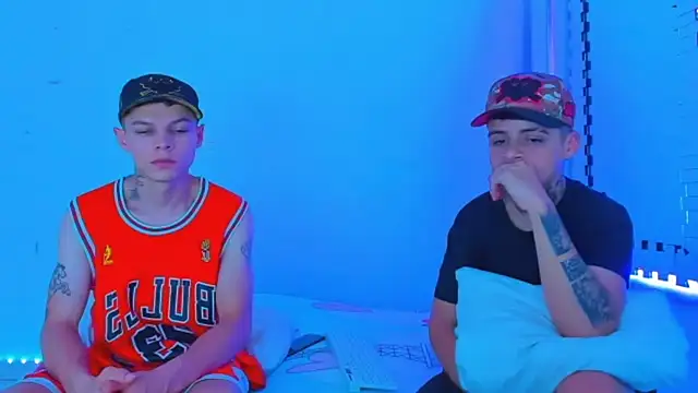 Snapshot of HOT_boy2025 chatting on January 2025 12:25:01 AM HOT boy2025 online show from January 2025 12:25:01 AM