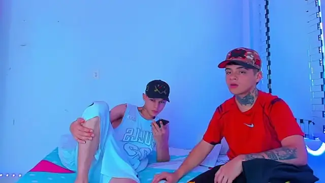 Snapshot of HOT_boy2025 chatting on January 2025 06:10:02 PM HOT boy2025 online show from January 2025 06:10:02 PM