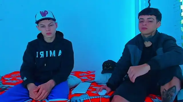 Snapshot of HOT_boy2025 chatting on February 2025 12:27:02 AM HOT boy2025 online show from February 2025 12:27:02 AM