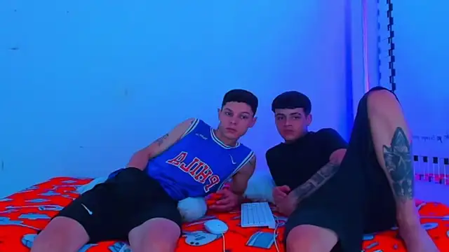 Snapshot of HOT_boy2025 chatting on February 2025 04:17:02 AM HOT boy2025 online show from February 2025 04:17:02 AM