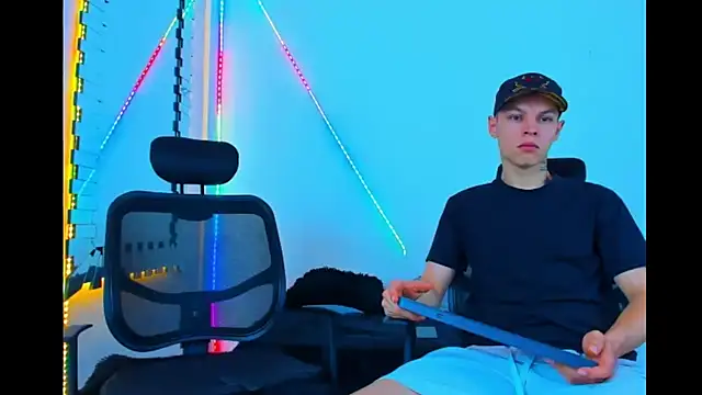 Snapshot of HOT_boy2025 chatting on September 2025 04:14:01 AM HOT boy2025 online show from September 2025 04:14:01 AM