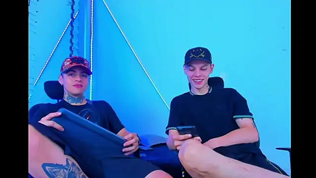 Snapshot of HOT_boy2025 chatting on September 2025 07:21:01 AM HOT boy2025 online show from September 2025 07:21:01 AM