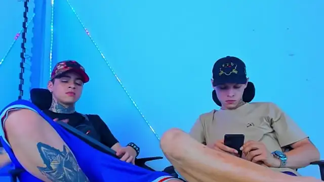 Snapshot of HOT_boy2025 chatting on October 2025 11:03:02 PM HOT boy2025 online show from October 2025 11:03:02 PM