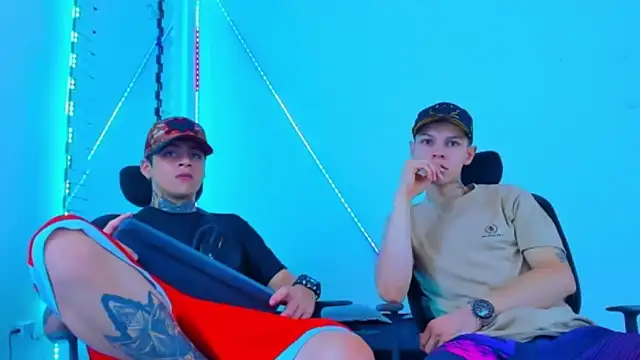 Snapshot of HOT_boy2025 chatting on October 2025 04:09:02 AM HOT boy2025 online show from October 2025 04:09:02 AM