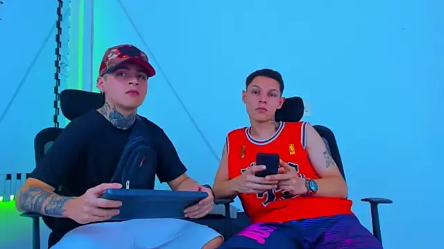 Snapshot of HOT_boy2025 chatting on November 2025 09:27:02 PM HOT boy2025 online show from November 2025 09:27:02 PM