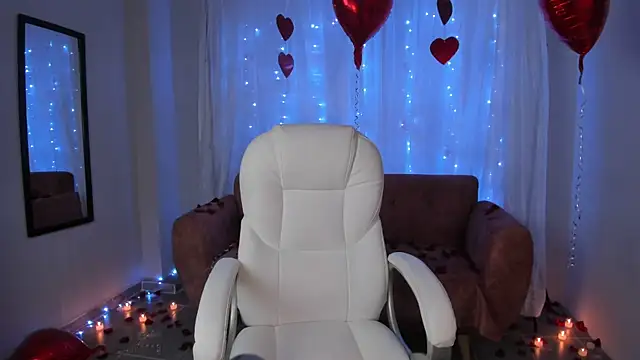 Alice23jones online show from February 2025 07:33:02 PM