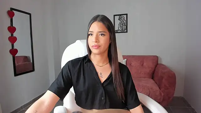 Alice23jones online show from March 2025 03:45:02 PM