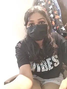 Snapshot of Sonam-378 chatting on January 2025 08:55:01 PM Sonam-378 online show from January 2025 08:55:01 PM