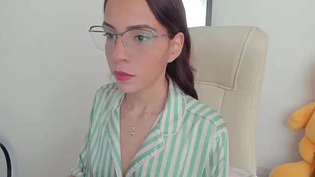 Snapshot of little-eli chatting on March 2025 07:05:02 PM little-eli online show from March 2025 07:05:02 PM