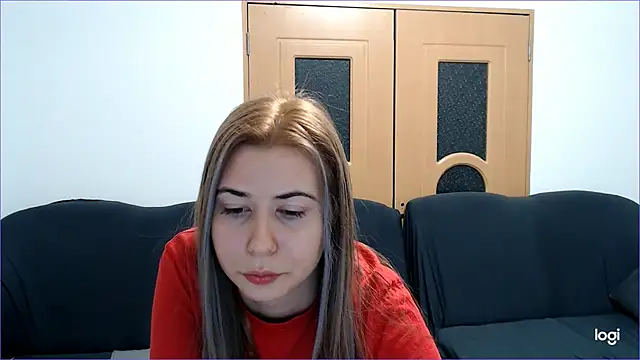 Snapshot of VioletaFlower7 chatting on December 2024 05:18:02 PM VioletaFlower7 online show from December 2024 05:18:02 PM