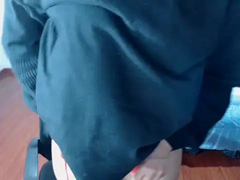 Snapshot of home_vlak chatting on November 2025 11:59:02 PM home vlak online show from November 2025 11:59:02 PM