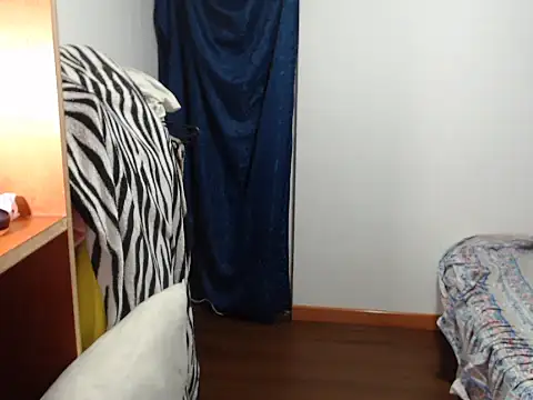 home vlak online show from April 2026 07:29:02 PM