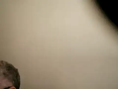 Snapshot of 100Tauros chatting on March 2025 03:27:01 PM 100Tauros online show from March 2025 03:27:01 PM