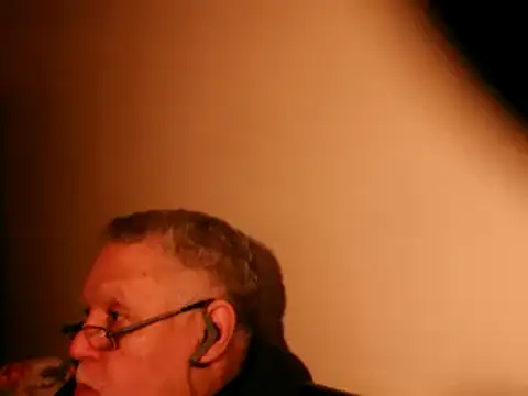 Snapshot of 100Tauros chatting on March 2025 06:22:01 PM 100Tauros online show from March 2025 06:22:01 PM