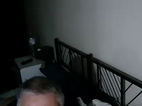 Snapshot of 100Tauros chatting on October 2025 08:09:01 PM 100Tauros online show from October 2025 08:09:01 PM