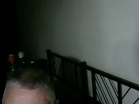 Snapshot of 100Tauros chatting on October 2025 10:14:02 PM 100Tauros online show from October 2025 10:14:02 PM