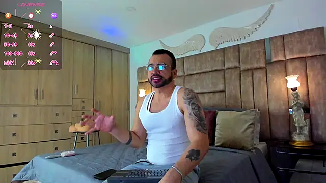 petterwilly1 online show from October 2025 03:12:01 PM