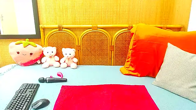 HugeMassiveBooty online show from February 2025 03:53:02 PM