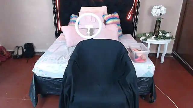 VioletaaaSlave online show from October 2025 11:35:01 AM