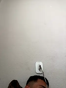 Snapshot of broklinguga chatting on September 2025 04:41:02 PM broklinguga online show from September 2025 04:41:02 PM