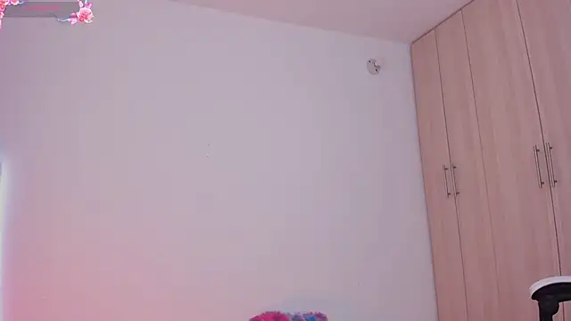 liaqueen610 online show from February 2025 11:55:02 PM