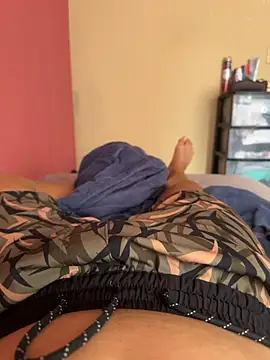 Entraymira online show from January 2026 04:43:02 PM