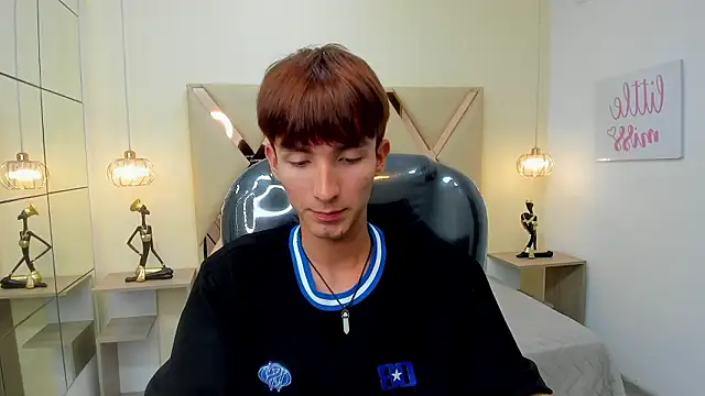 Jake evans online show from February 2026 07:43:01 PM