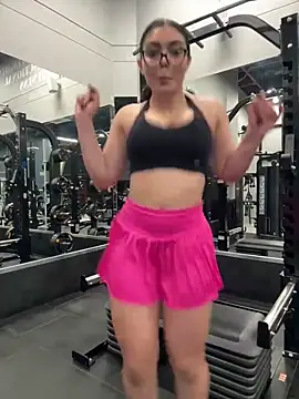 zui lu online show from February 2025 04:42:02 AM