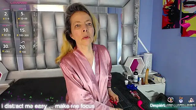 Snapshot of sophia_ny chatting on September 2025 02:30:02 PM sophia ny online show from September 2025 02:30:02 PM