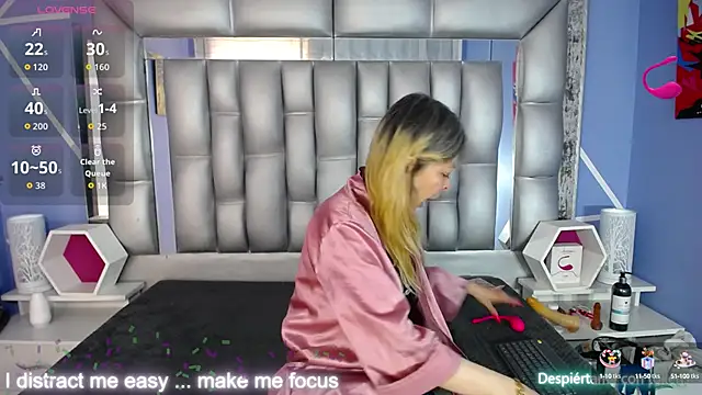 Snapshot of sophia_ny chatting on September 2025 01:59:01 PM sophia ny online show from September 2025 01:59:01 PM