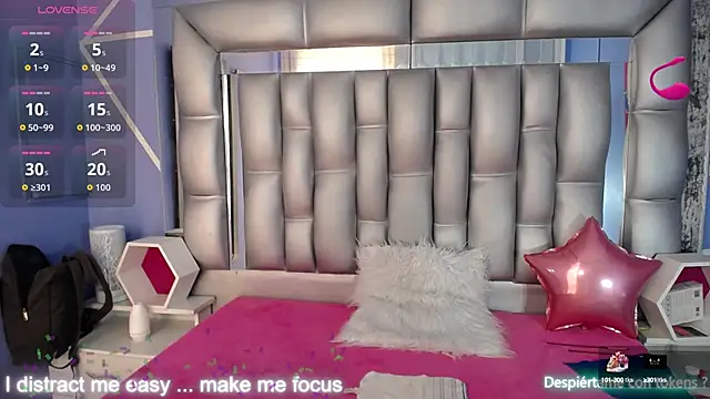 Snapshot of sophia_ny chatting on October 2025 02:02:01 PM sophia ny online show from October 2025 02:02:01 PM