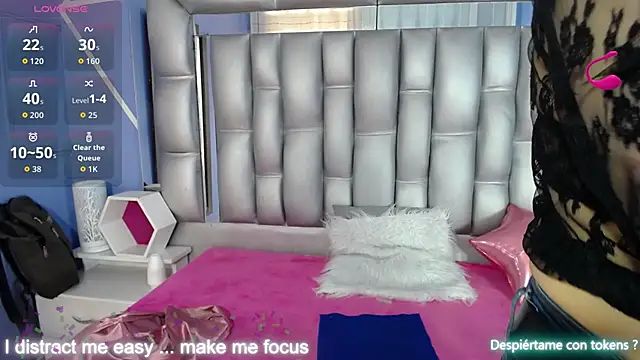 Snapshot of sophia_ny chatting on October 2025 01:52:02 PM sophia ny online show from October 2025 01:52:02 PM