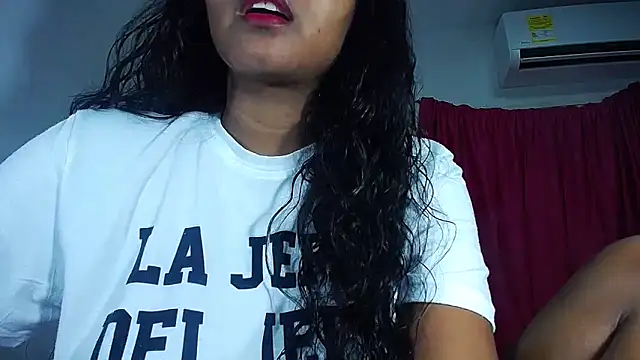 Sashabreck online show from October 2025 02:56:01 AM