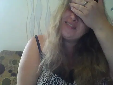 ParisMimi online show from July 2026 05:54:01 AM