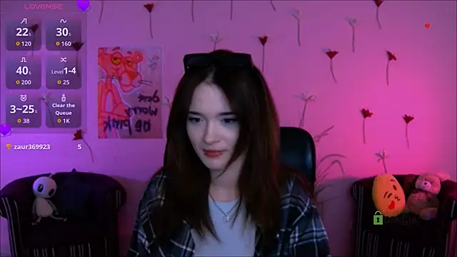 liana kisses online show from April 2026 08:04:01 PM