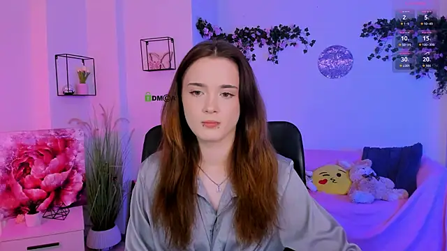 liana kisses online show from June 2026 06:42:02 PM