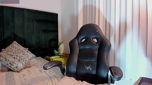 BarbaraKnox  online show from March 2026 11:59:02 AM