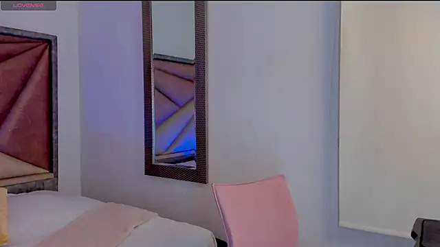 BarbaraKnox  online show from March 2026 12:05:01 PM