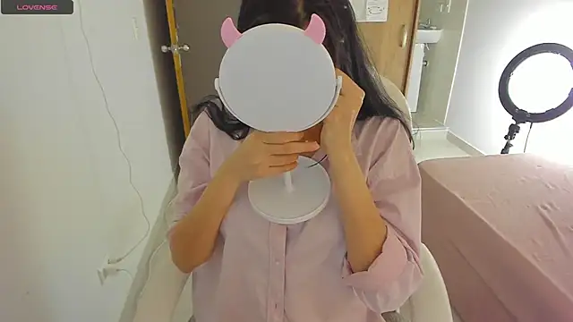 Snapshot of misstoya chatting on February 2025 04:23:01 AM misstoya online show from February 2025 04:23:01 AM