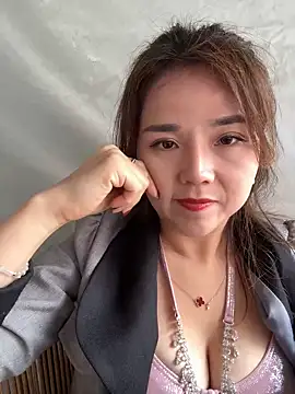 Efangfang online show from December 2024 04:22:02 AM