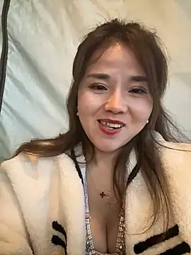 Efangfang online show from December 2024 10:28:01 AM