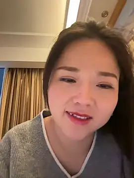 Efangfang online show from December 2024 12:57:02 PM